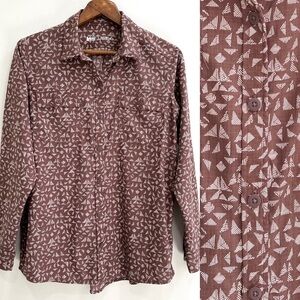 REI woman’s geometric triangle button down shirt outdoor hiking pockets large
